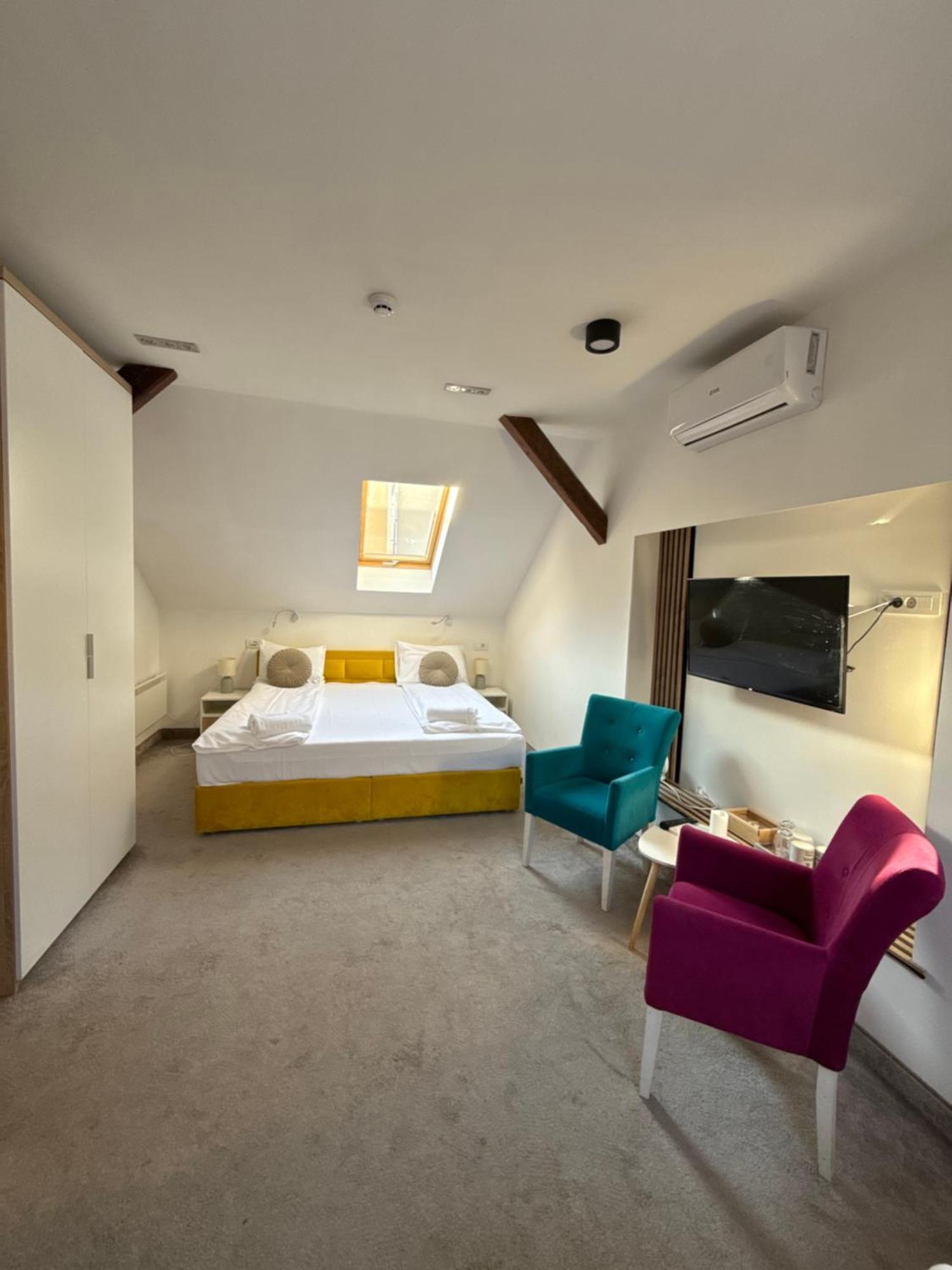 Deluxe Nortel Hotel Sarajevo Esterno foto